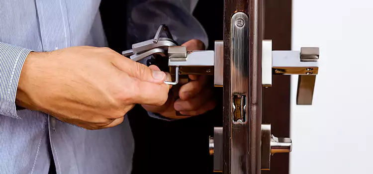 Commercial Door Lock Repair Bettendorf