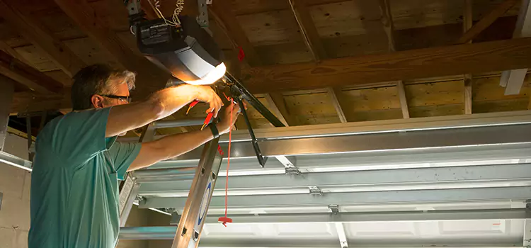 Garage Door Opener Sales and Installation Bettendorf