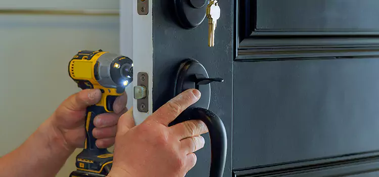 Commercial Door Lock Installation Bettendorf