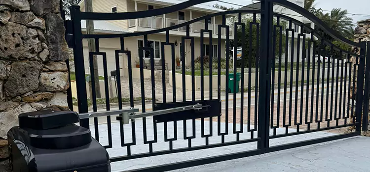 Swing Gate Opener with Keypad Bettendorf